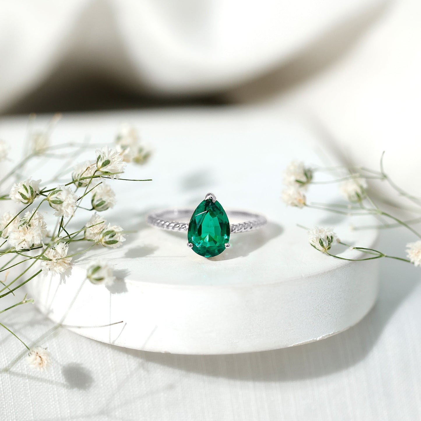 Lab Created Emerald 7X10 mm Pear Shape Engagement Ring With Hidden Moissanite