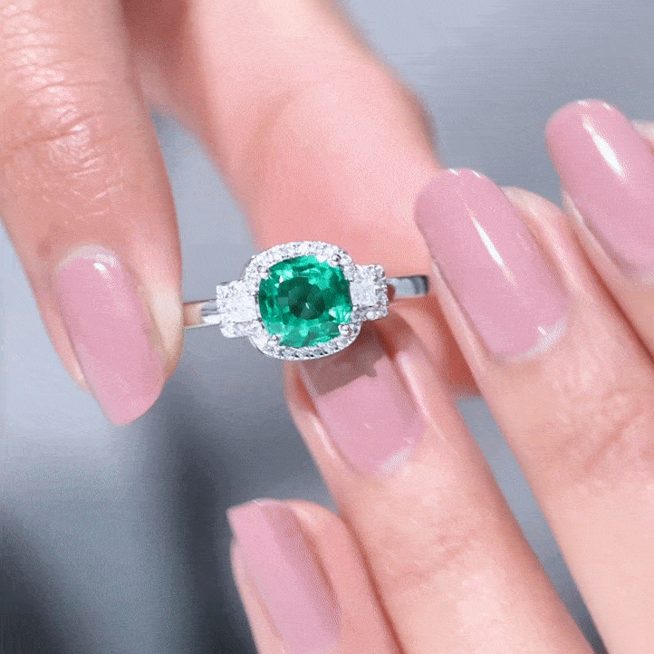 Cushion Cut 8 mm Lab Grown Emerald Diamond Statement Engagement Ring