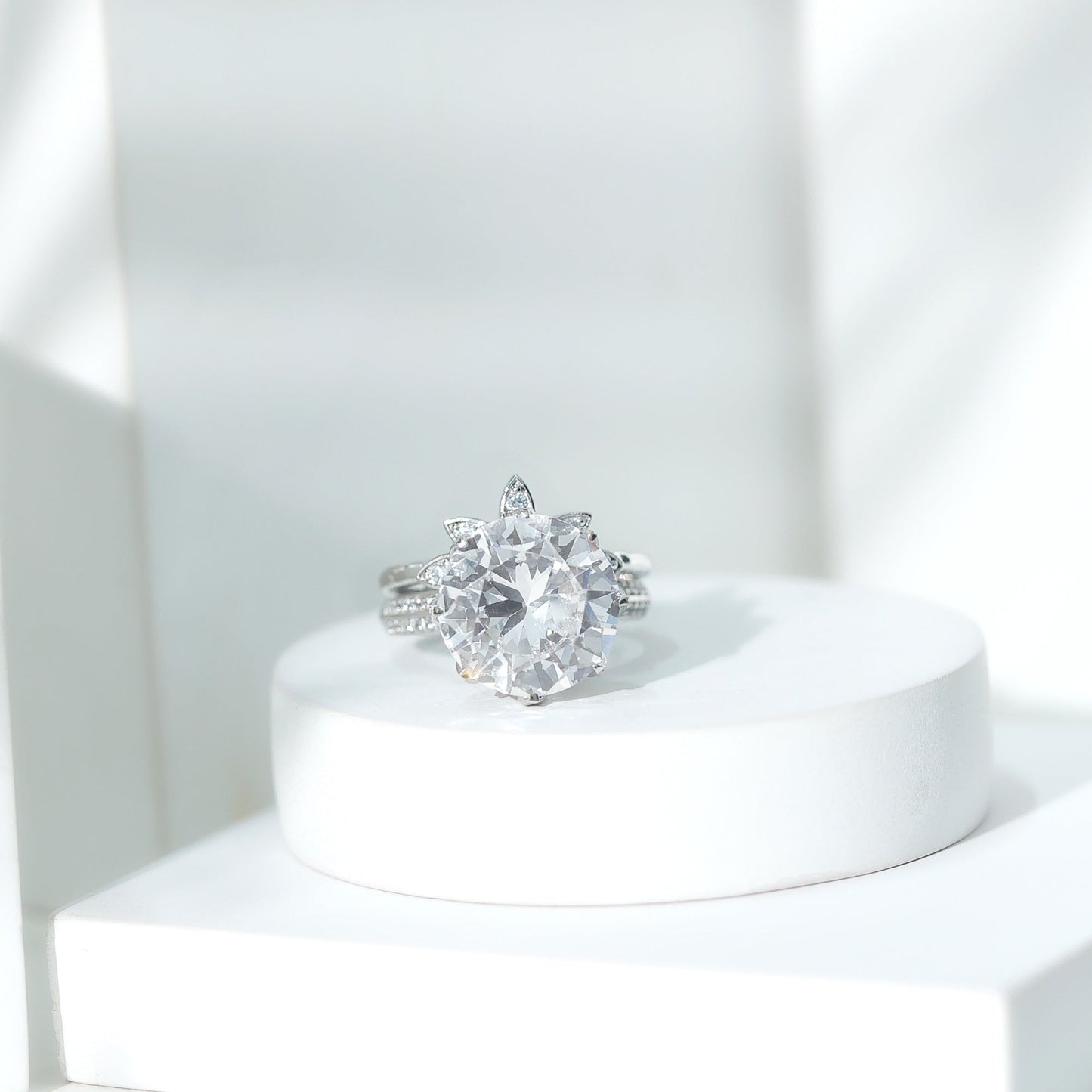 10MM Round Moissanite Flower Engagement Ring With Enhancer