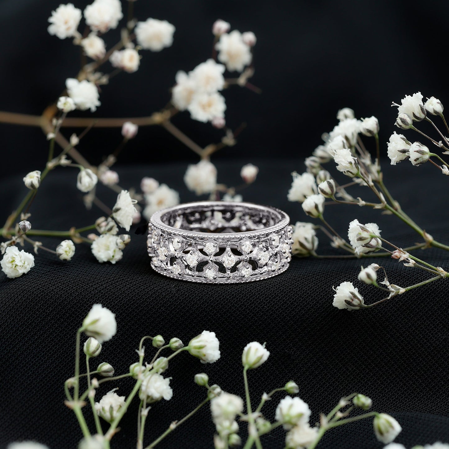 Zircon Designer Cut Out Wedding Band Ring