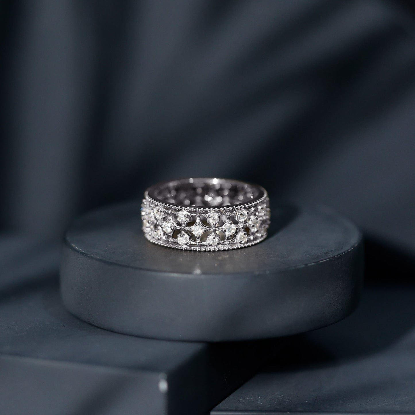 Zircon Designer Cut Out Wedding Band Ring
