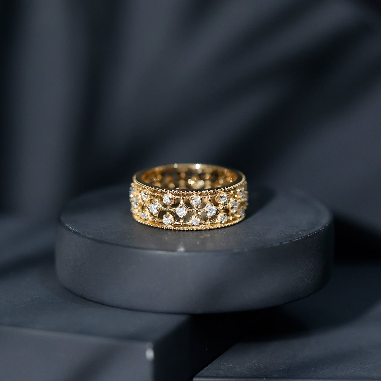 Zircon Designer Cut Out Wedding Band Ring