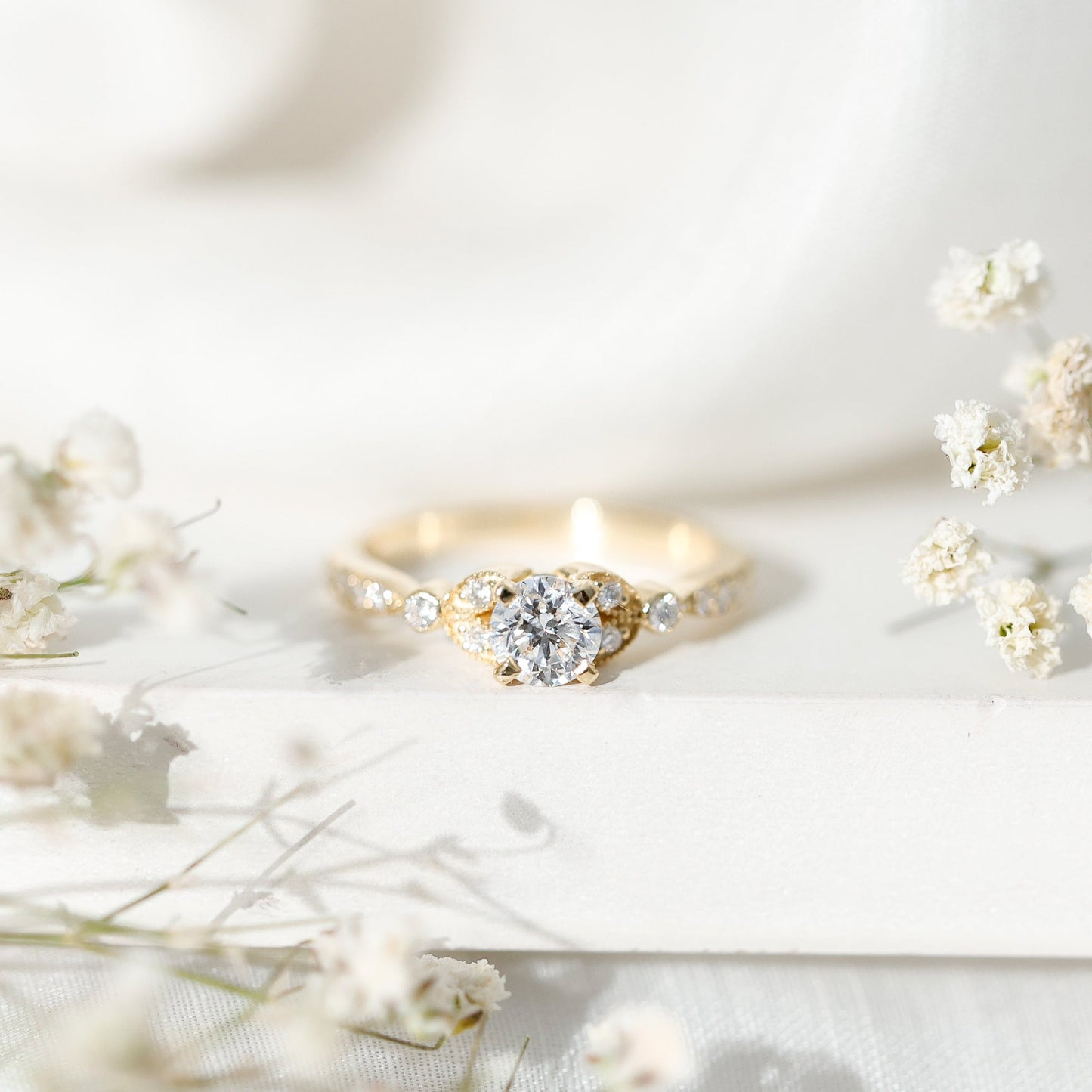Vintage Inspired Zircon Engagement Ring for Women