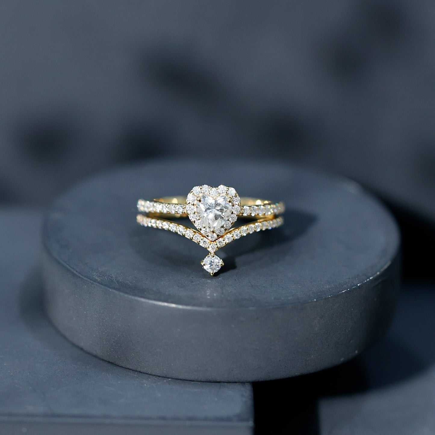 Cubic Zirconia Heart Ring Set with V Shape Band