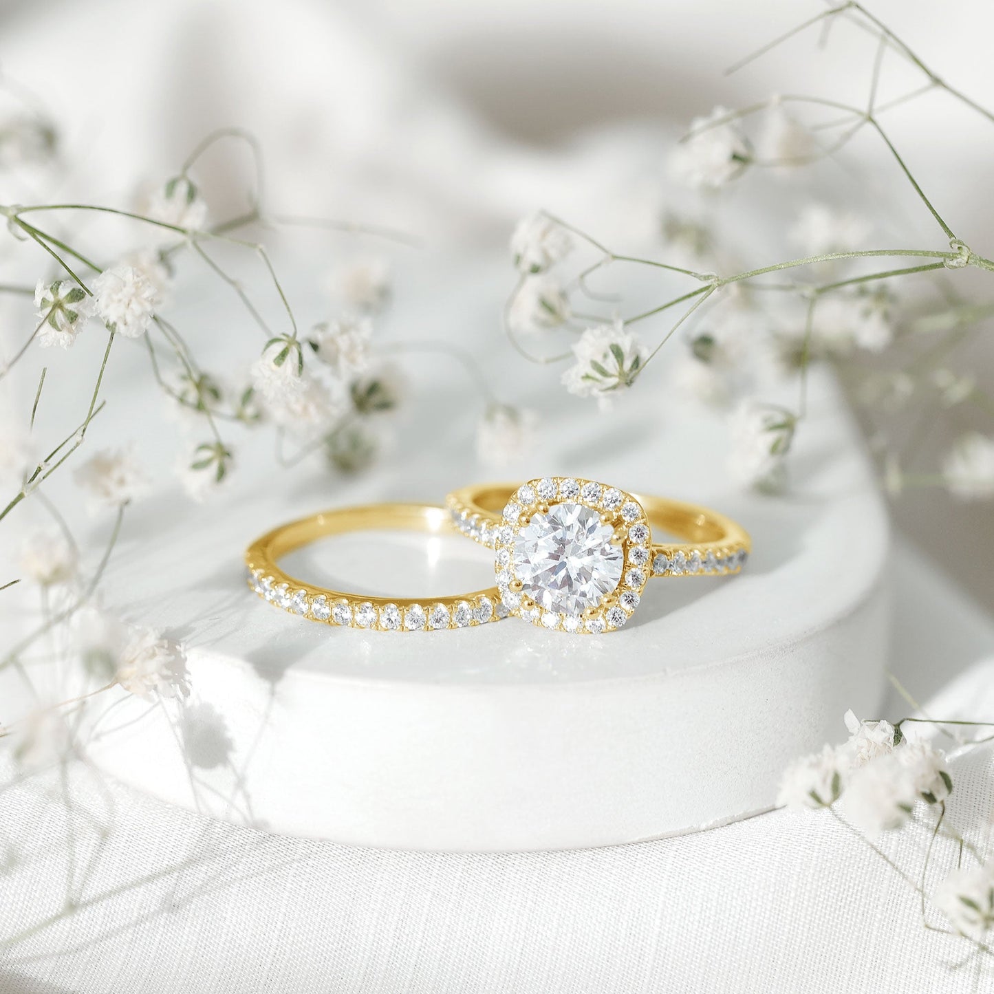 3 CT Round Cubic Zirconia Wedding Ring Set For Bride