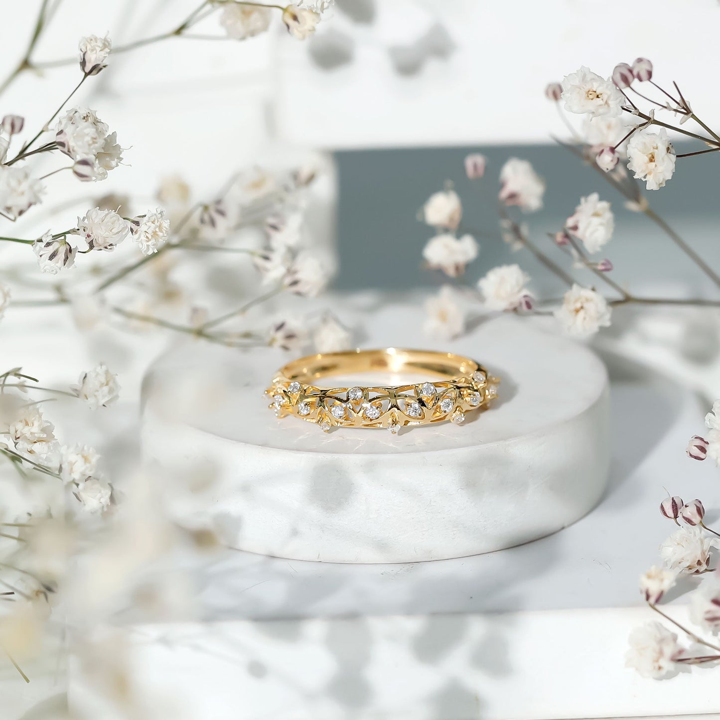 Round Zircon Semi Eternity Band with Filigree Details