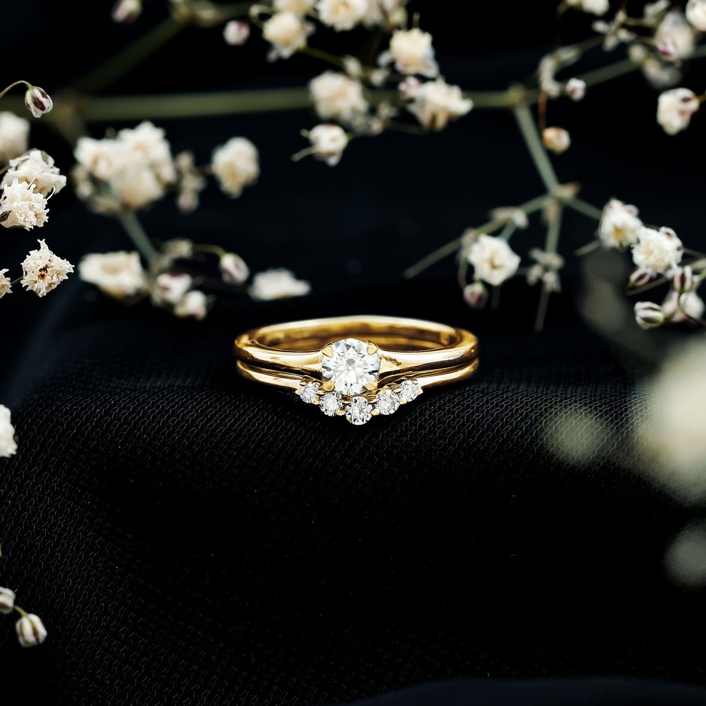 Round Cut Moissanite Engagement Ring with Wedding Band
