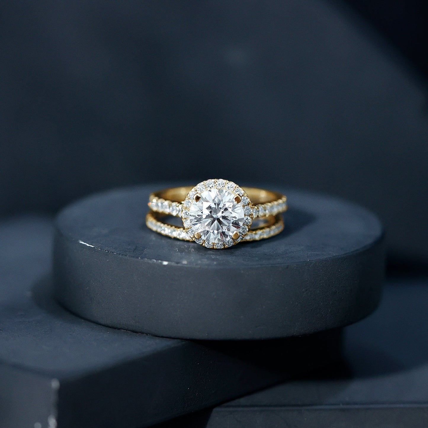 3 CT Moissanite Classic Wedding Ring Set