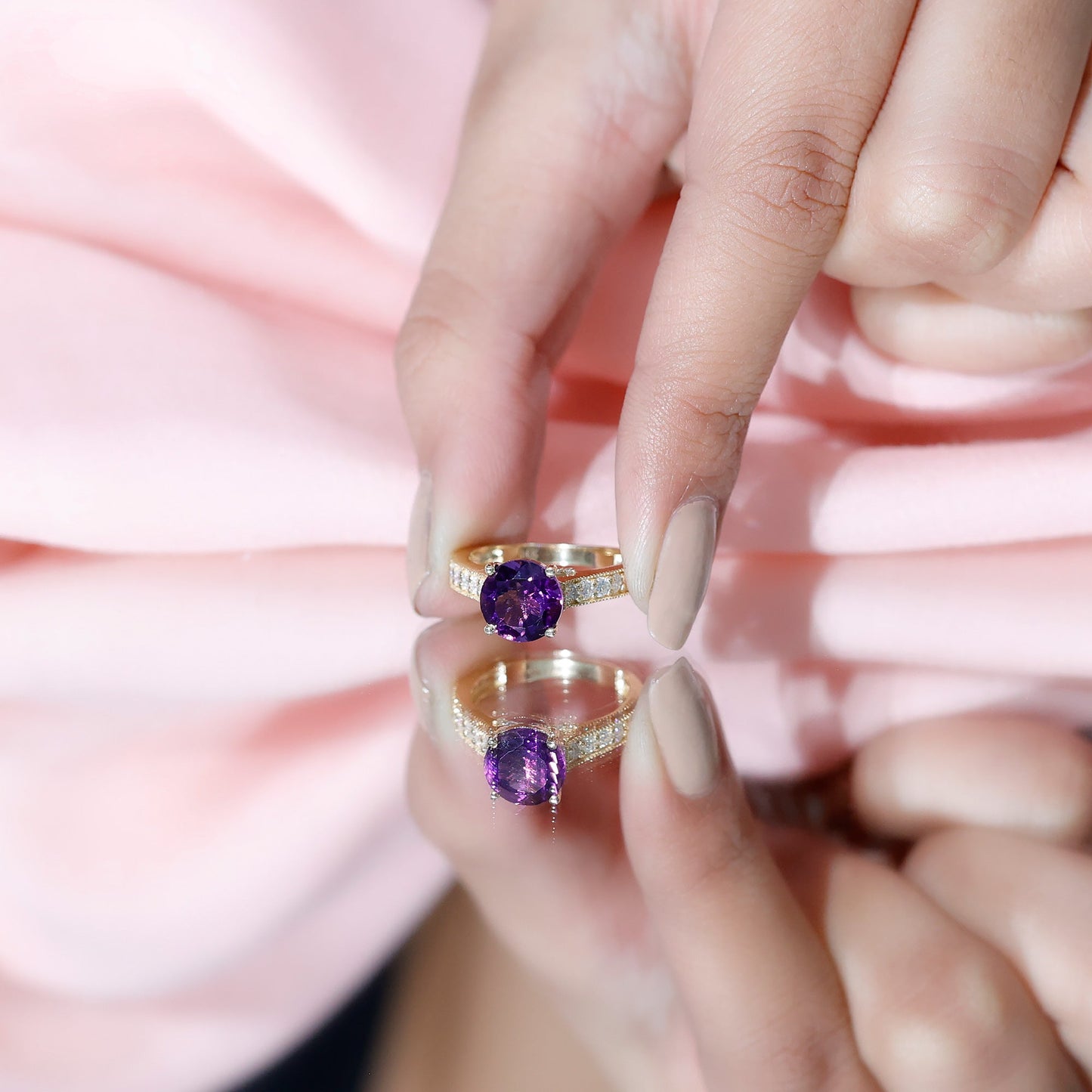 2.25 CT Round Amethyst Solitaire Engagement Ring with Moissanite Accents