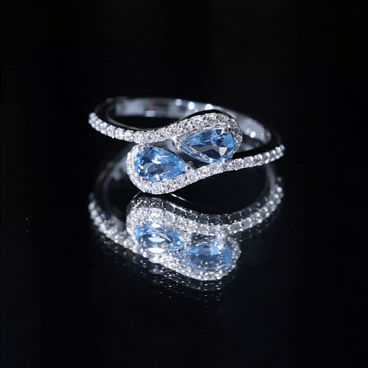 0.7 Carat Aquamarine Two Stone Engagement Ring with Diamond