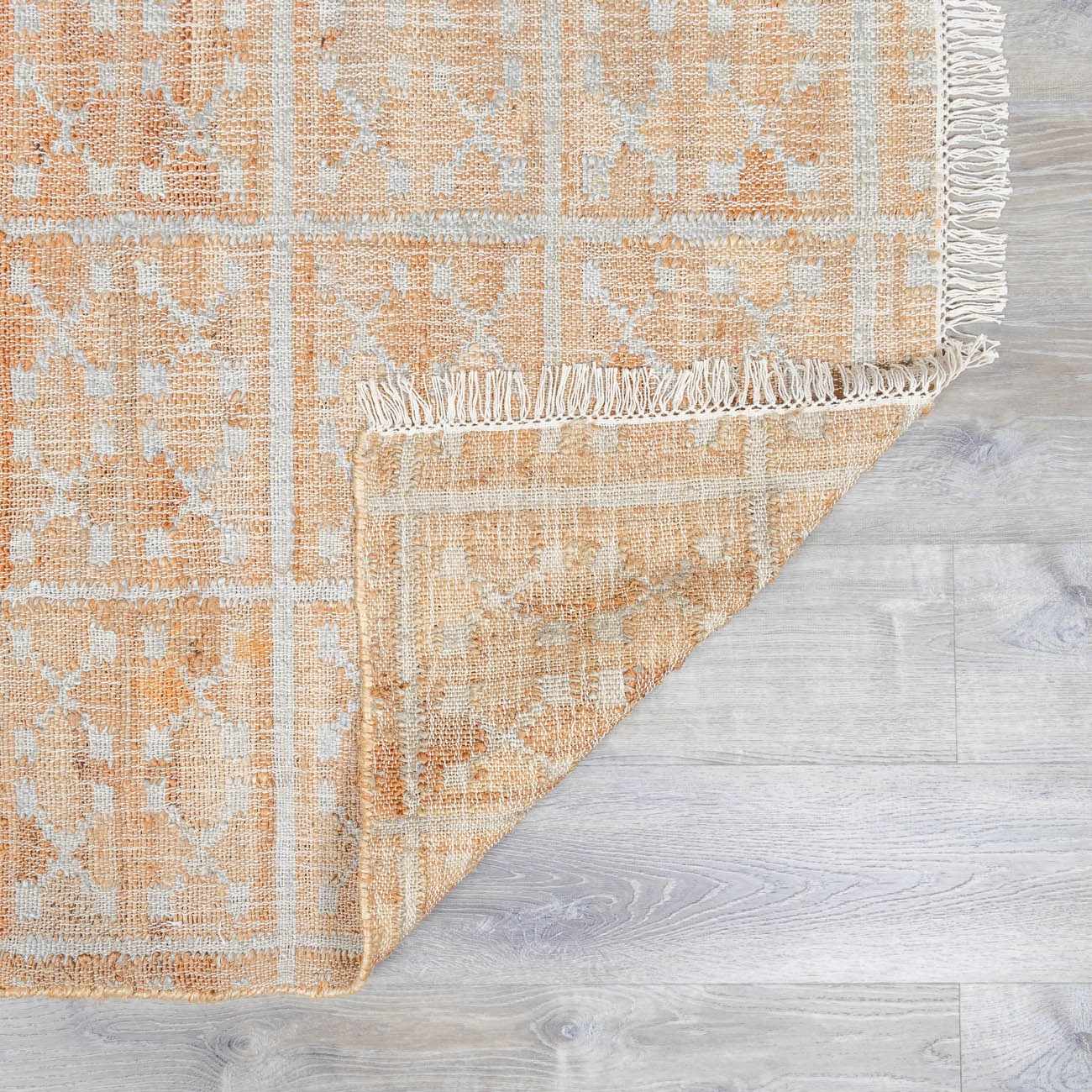 Rice Handcrafted Fringed Jute Carpet-4