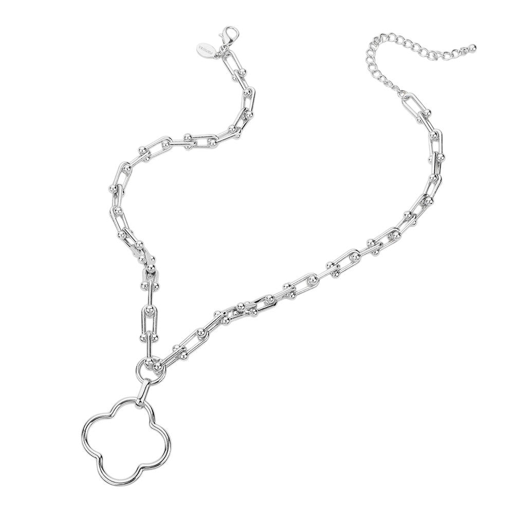 Open Quatrefoil Pendant Hardware Chain Necklace
