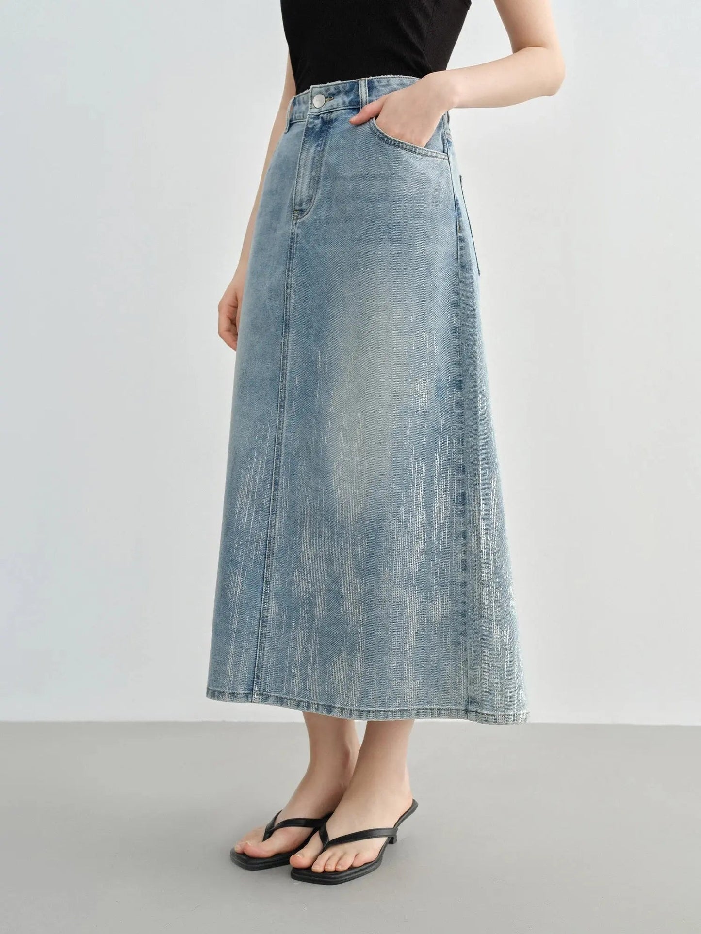 High-Waist Slimming Denim Skirt