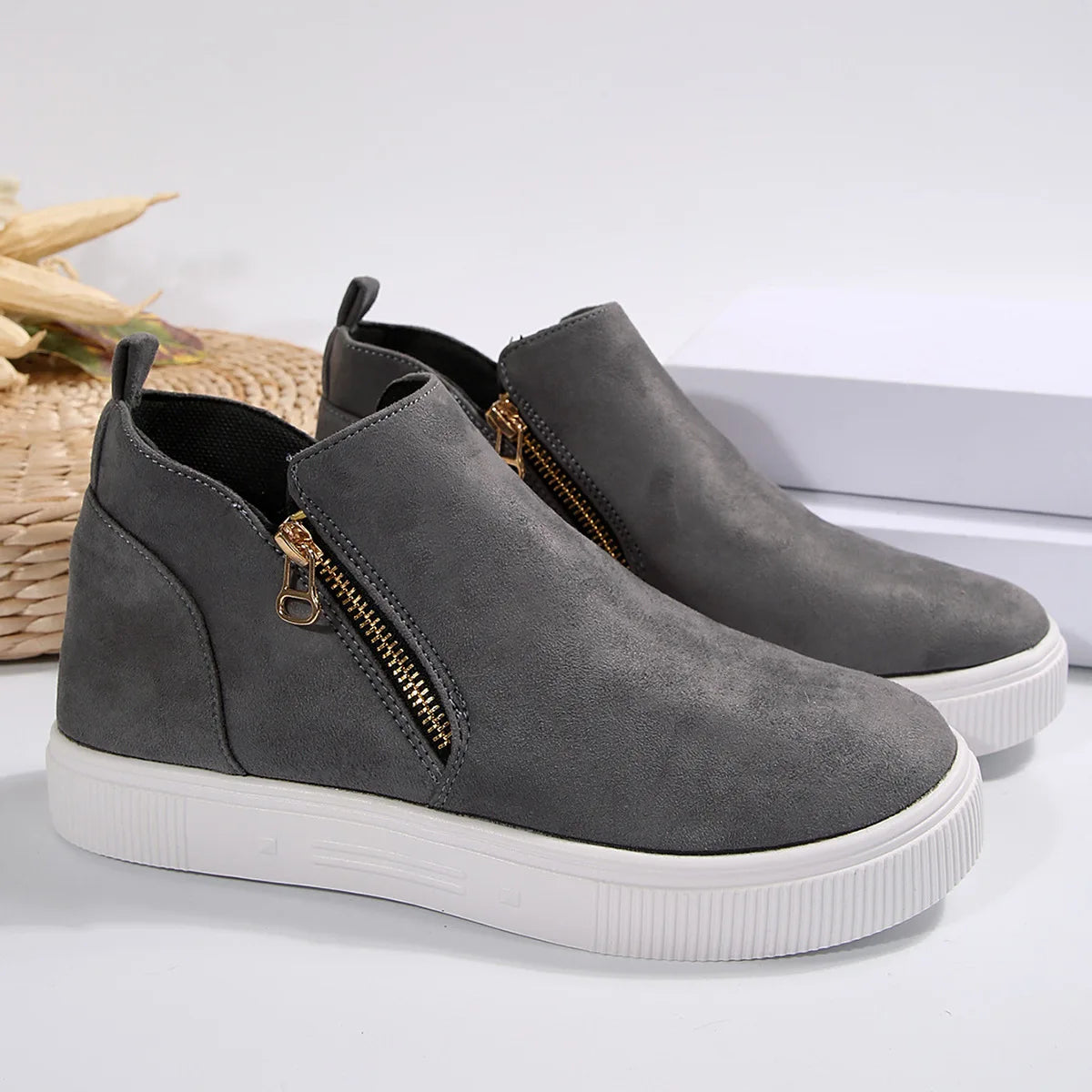 Large Size Women High Help Shoes 2025 Autumn Winter New Comfortable Fashion Non Slip Flats Outdoor Height Increase Casual Shoes