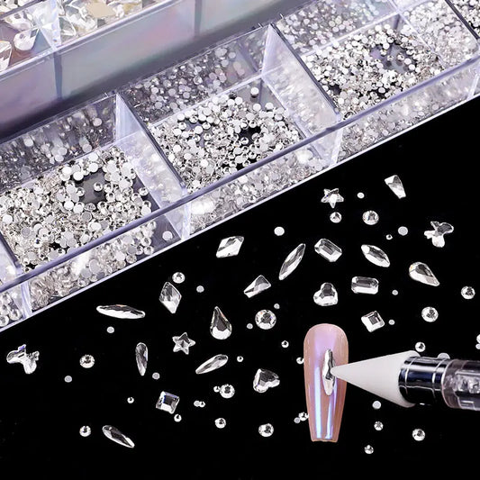 2500 stuks Glas Kristal Diamant Plat Onderkant Strass Naelkuns Versierings 21 Roosterboks Naelbykomstighede Stel Met 1 Optelpen