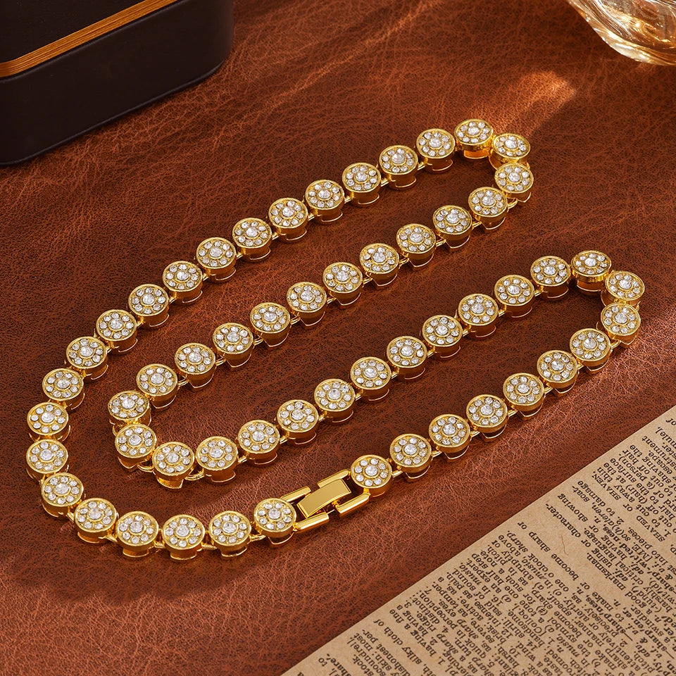 Luxurious And Exquisite Heart-shaped Diamond-set Stainless Steel Necklace For Everyday Matching Fashionable Jewelry