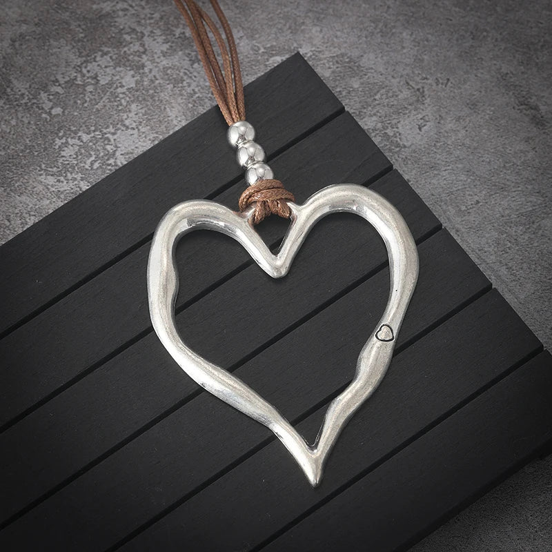Big Heart Metal Pendant Necklace