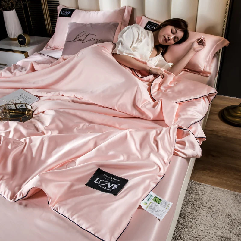 Summer Mulberry Ice Silk Comforter Duvet Insert Luxury Blanket