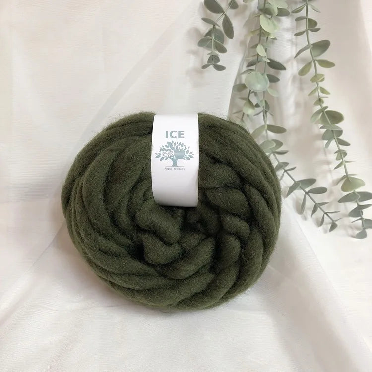 100g Giant Chunky Knitting Yarn - Icelandic Roving Imitation-Wool Super Soft for Arm Knit Crochet DIY Sweater Scarf Hat Projects