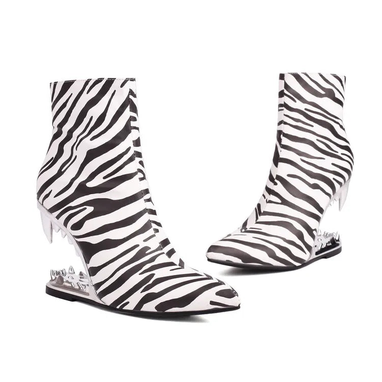 Hollow Out Tiger Tooth Shaped Heel Design Short Boots  New Fashionable Leopard Print Zebra Zippered Women's Ankle Boot Size 46