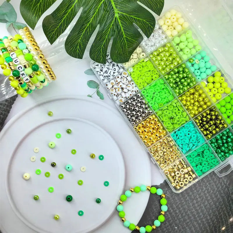 2220pcs Clay Beads Bracelet Making Kit 24 Colors Flat Preppy Beads Polymer Clay Beads for Friendship Bracelets Making Craft DIY
