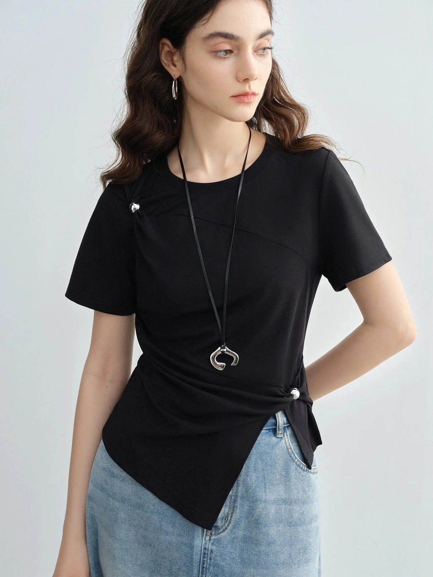 Chic Minimalist Short-Sleeve Top