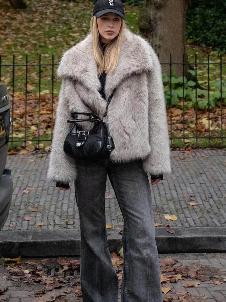 Cropped Faux Fur Coat Long Sleeve Front Snap-button Female Outerwear Chic Lapel Collar Thick Coat
