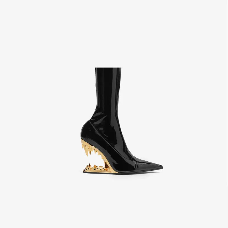 Women's New Pointed Patent Leather Tiger Teeth Slope Heel Fashion Elastic and Calf Short Boots