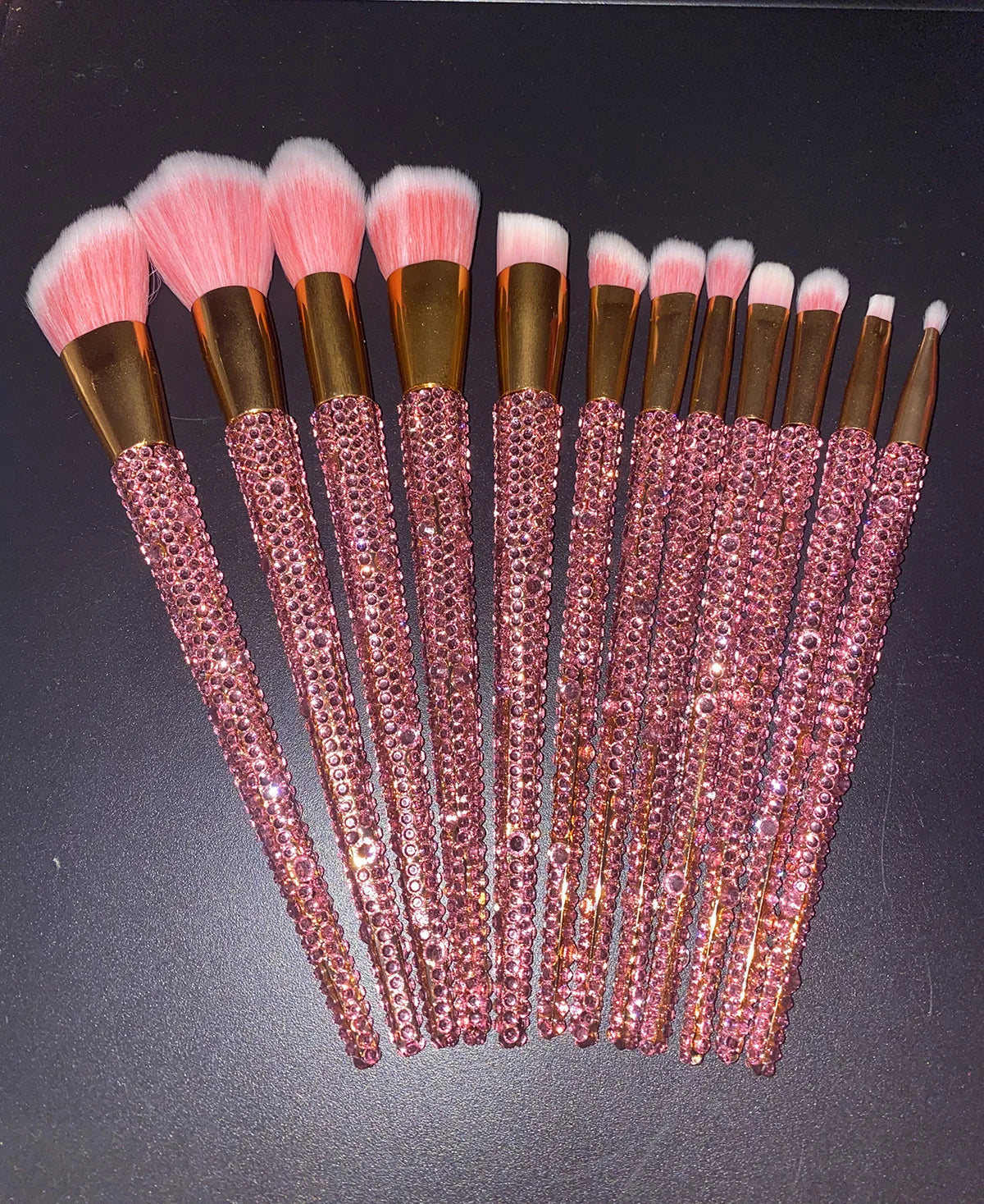 12Pcs/set Diamond-studded Makeup Brushes Gems Makeup Beauty Tools Full Diamond Loose Powder Foundation Concealer Brush Bling