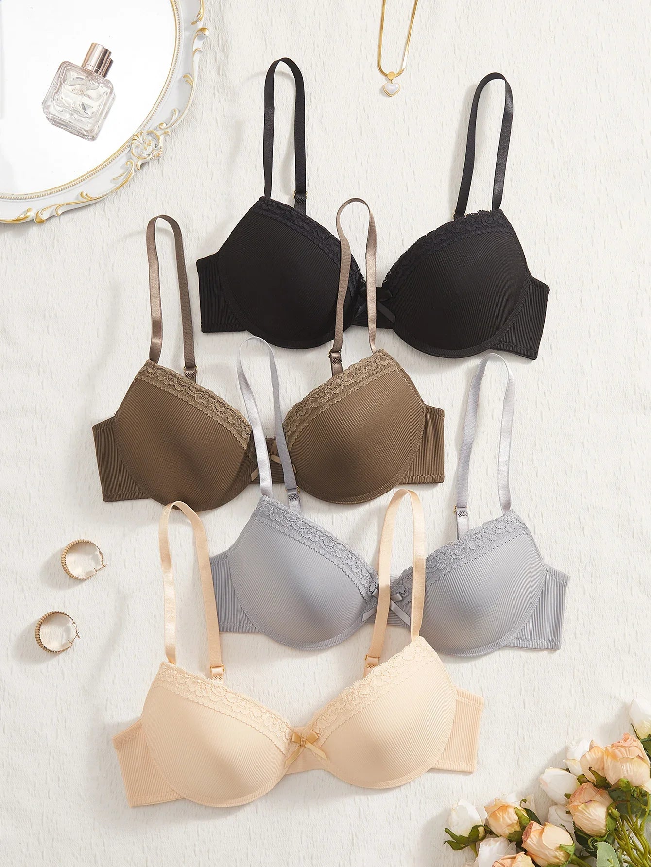 4Pcs Daily Lace Trim Women's Underwear Set Rib Knit Push up Underwire Bra Airy & Stylish Women's Bra
