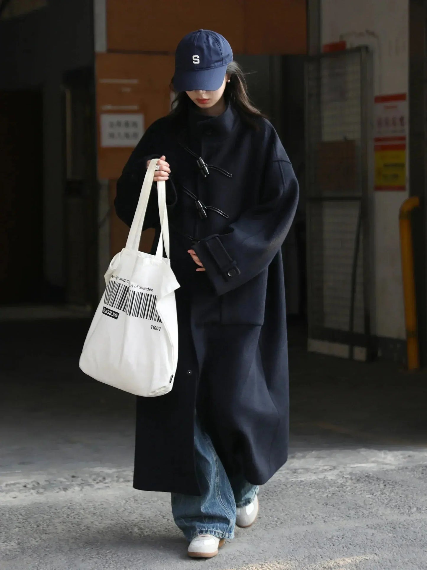 Women's Retro Wool Overcoat: Loose Fit Korean Winter Style