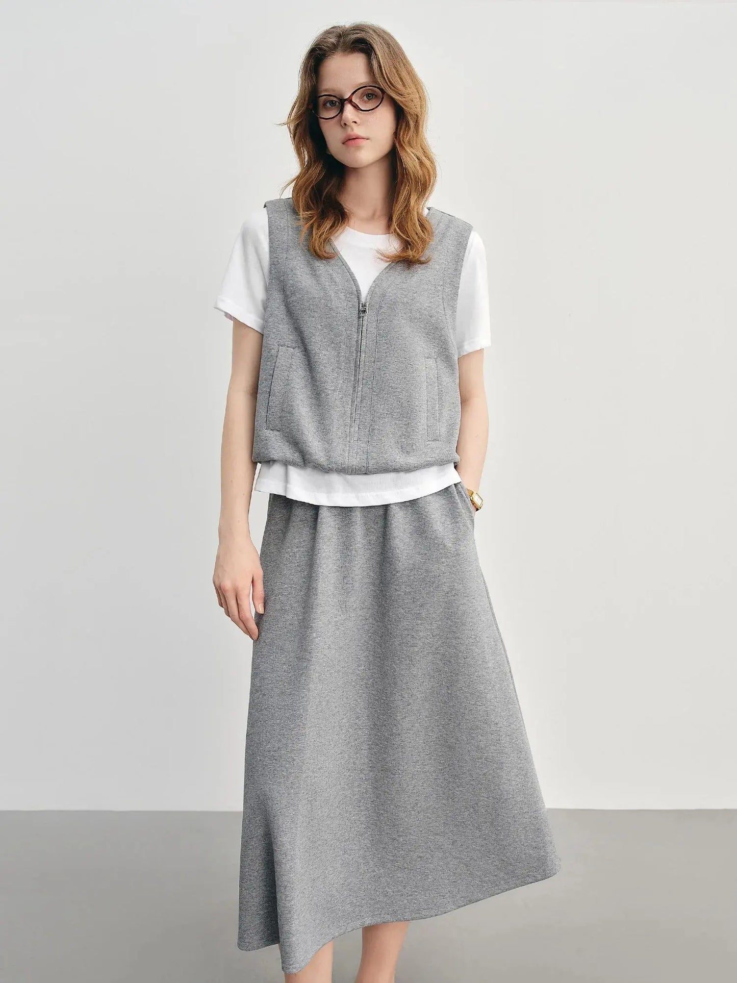 Simple Gray Short-Sleeve Faux Two-Piece Skirt Suit