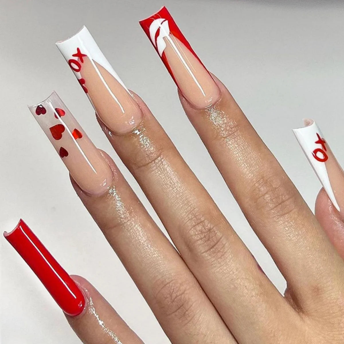24Pcs Extra Long Square Fake Nail with Glue 3D Little Bear Bow Design False Nails White French Press on Nails Wearable Manicure