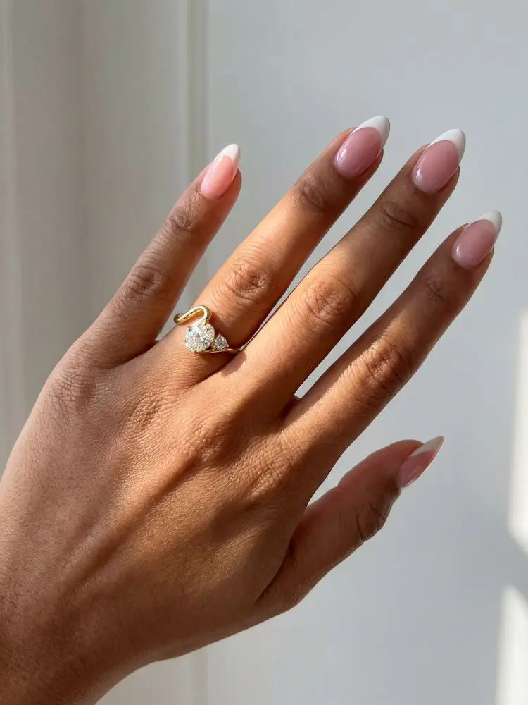 925 Sterling Silver Shiny Fashion Simple Wave Oval Zircon Ring For Women Engagement Party Luxury High Quality Fine Jewelry Gifts