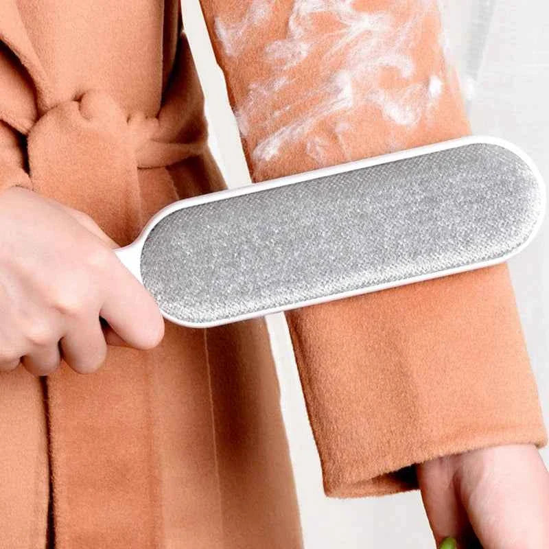 Best Lint Remover for Pet Hair – Reusable Roller