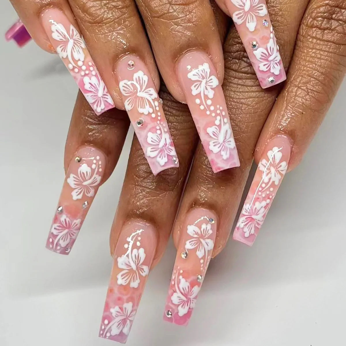 24Pcs Extra Long Square Fake Nail with Glue 3D Little Bear Bow Design False Nails White French Press on Nails Wearable Manicure
