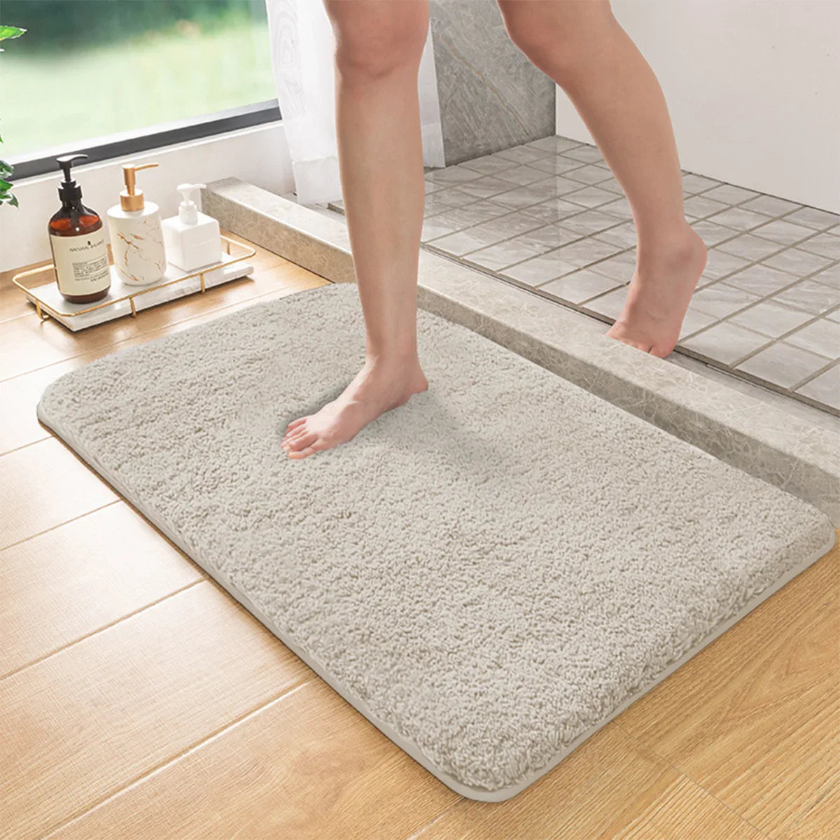 Long Hair Absorbent Bathroom Mat – Soft Furry Non-Slip Shower Floor Rug