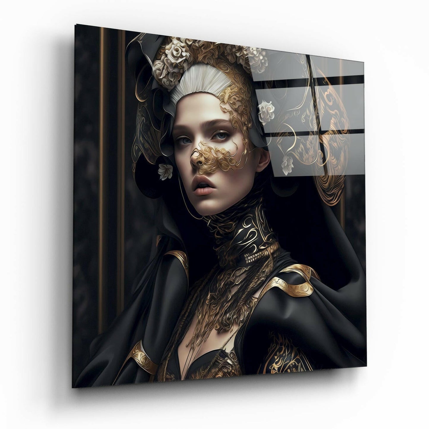 The Queen Glass Wall Art  || Designer Collection