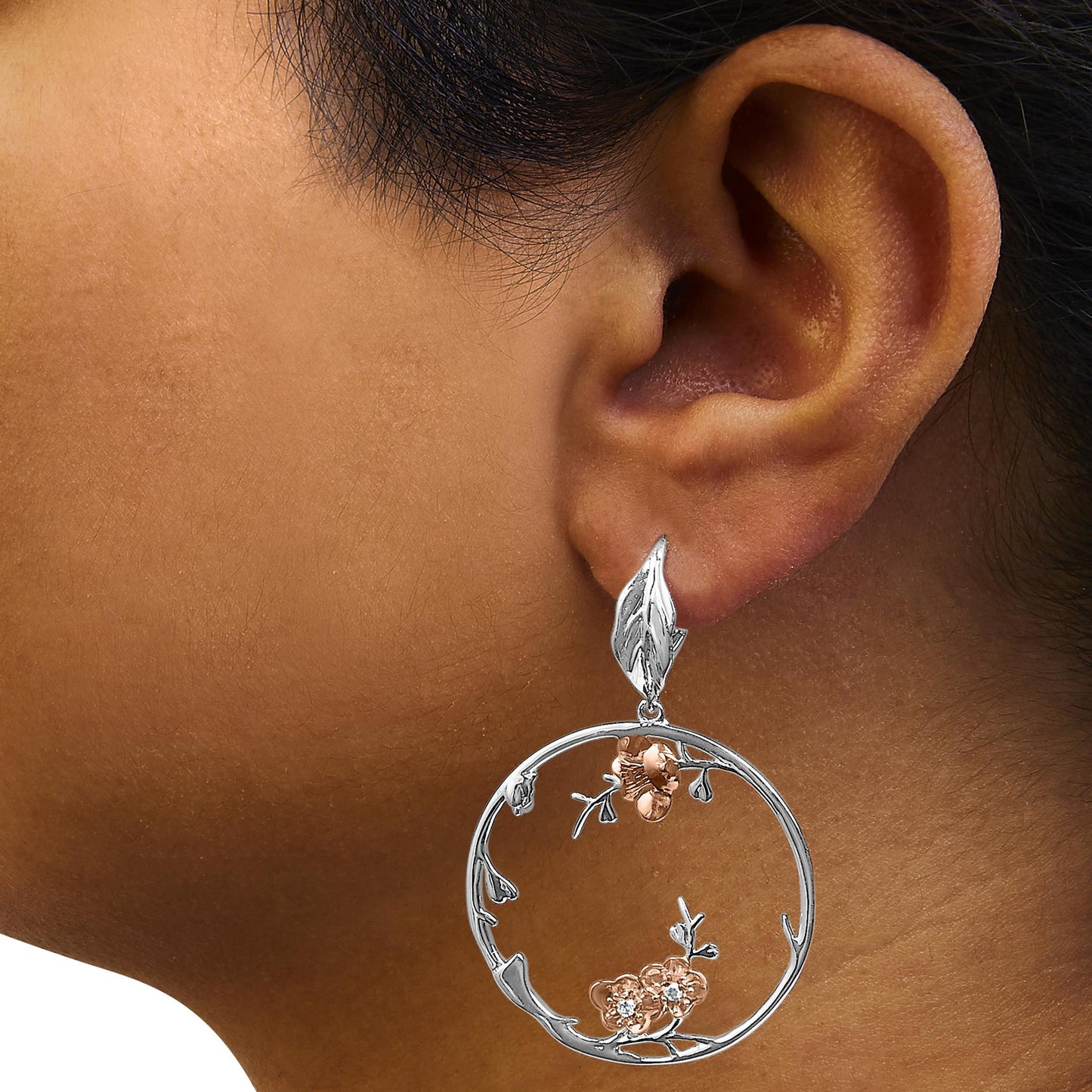 Rose Gold Plated .925 Sterling Silver 1/10 Cttw Diamond Floral Hoop Earrings (I-J Color, SI1-SI2 Clarity)-2
