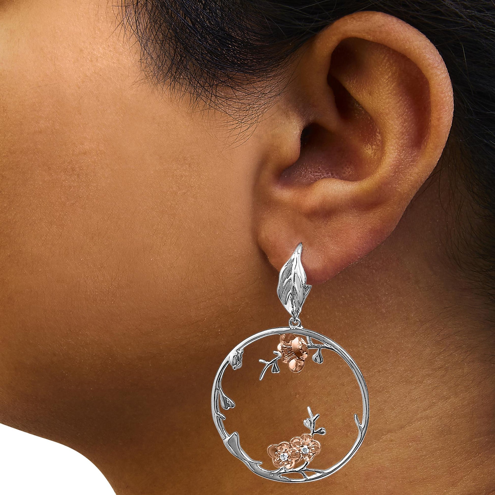 Rose Gold Plated .925 Sterling Silver 1/10 Cttw Diamond Floral Hoop Earrings (I-J Color, SI1-SI2 Clarity)-2