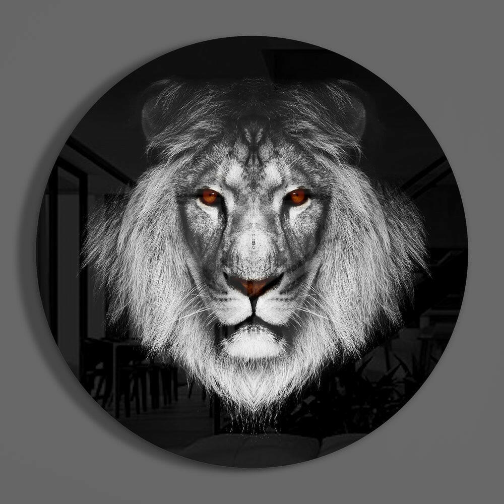 Lion Glass Wall Art