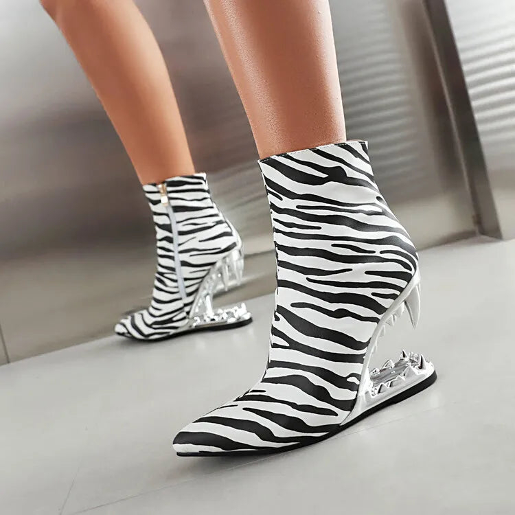 Hollow Out Tiger Tooth Shaped Heel Design Short Boots  New Fashionable Leopard Print Zebra Zippered Women's Ankle Boot Size 46