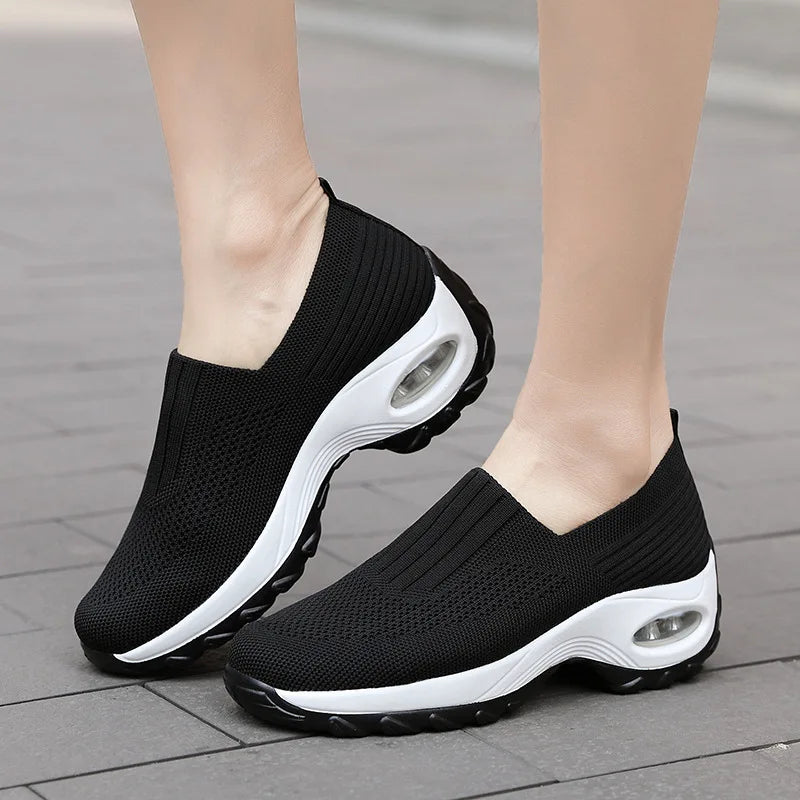 Breathable Mesh Slip-On Sports Shoes Comfortable Thick Bottom