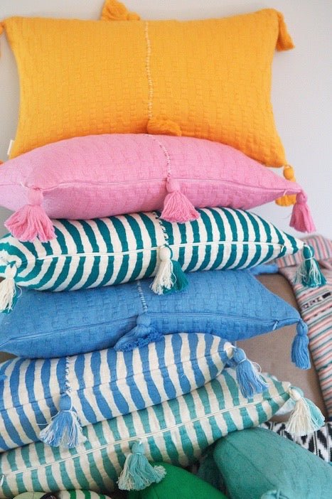 Antigua Pillow - Bubblegum Pink