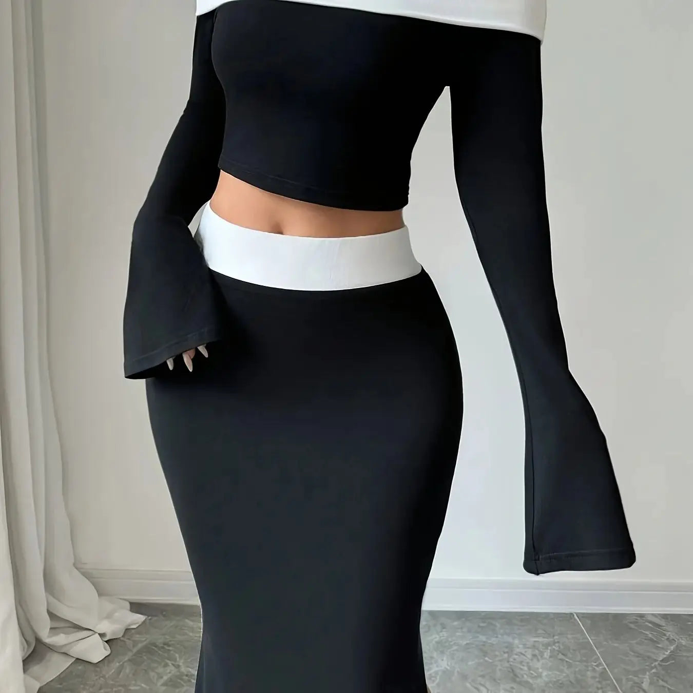 Plus Size Women's 2-Piece Set Black & White Off-Shoulder Long Sleeve Crop Top+Slit Mermaid Skirt Party Club Outfit (0XL-4XL)