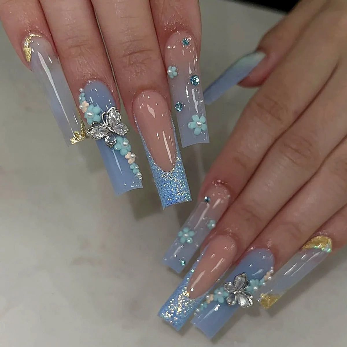 24Pcs Extra Long Square Fake Nail with Glue 3D Little Bear Bow Design False Nails White French Press on Nails Wearable Manicure