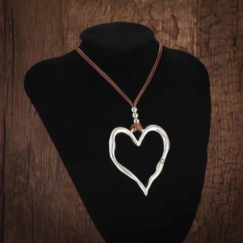 Big Heart Metal Pendant Necklace