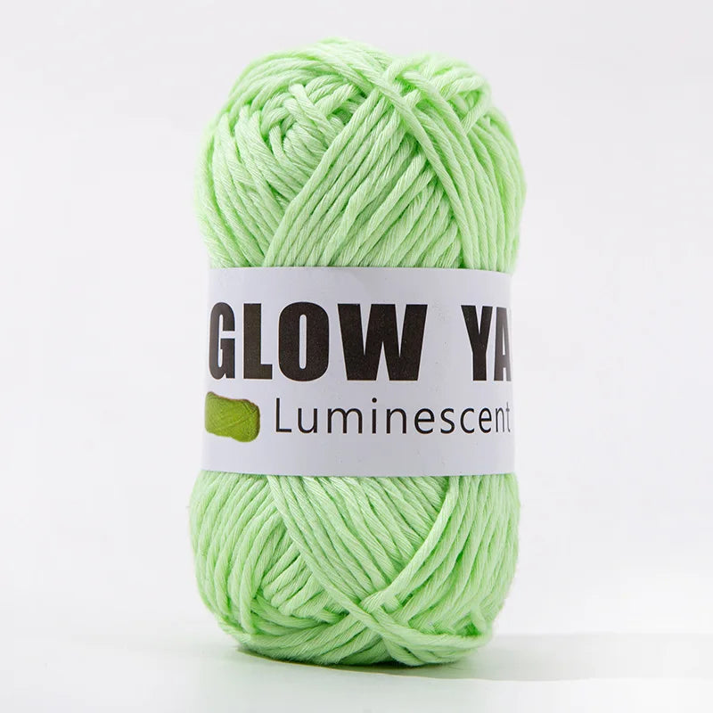50g Novel Functional Yarn Glow In The Dark Polyester Luminous Chunky Yarn 2mm for Hand Knitting Carpet Sweater Hat Wool Yarn 80m