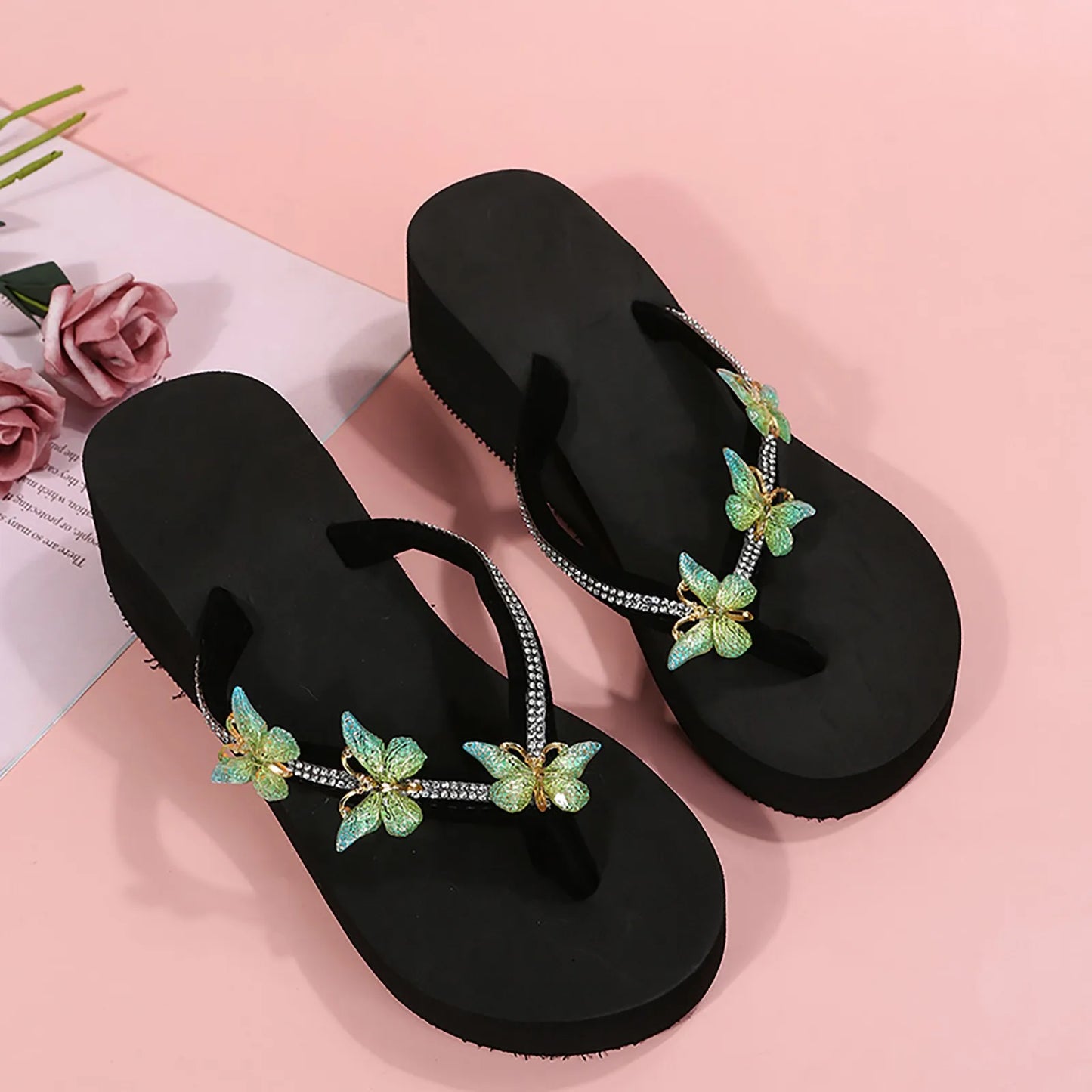 Ladies Fashion Summer Flip Flops Casual Rhinestone Butterfly Sandals Women Beach Vacation Crystal Non-Slip Platform Slippers