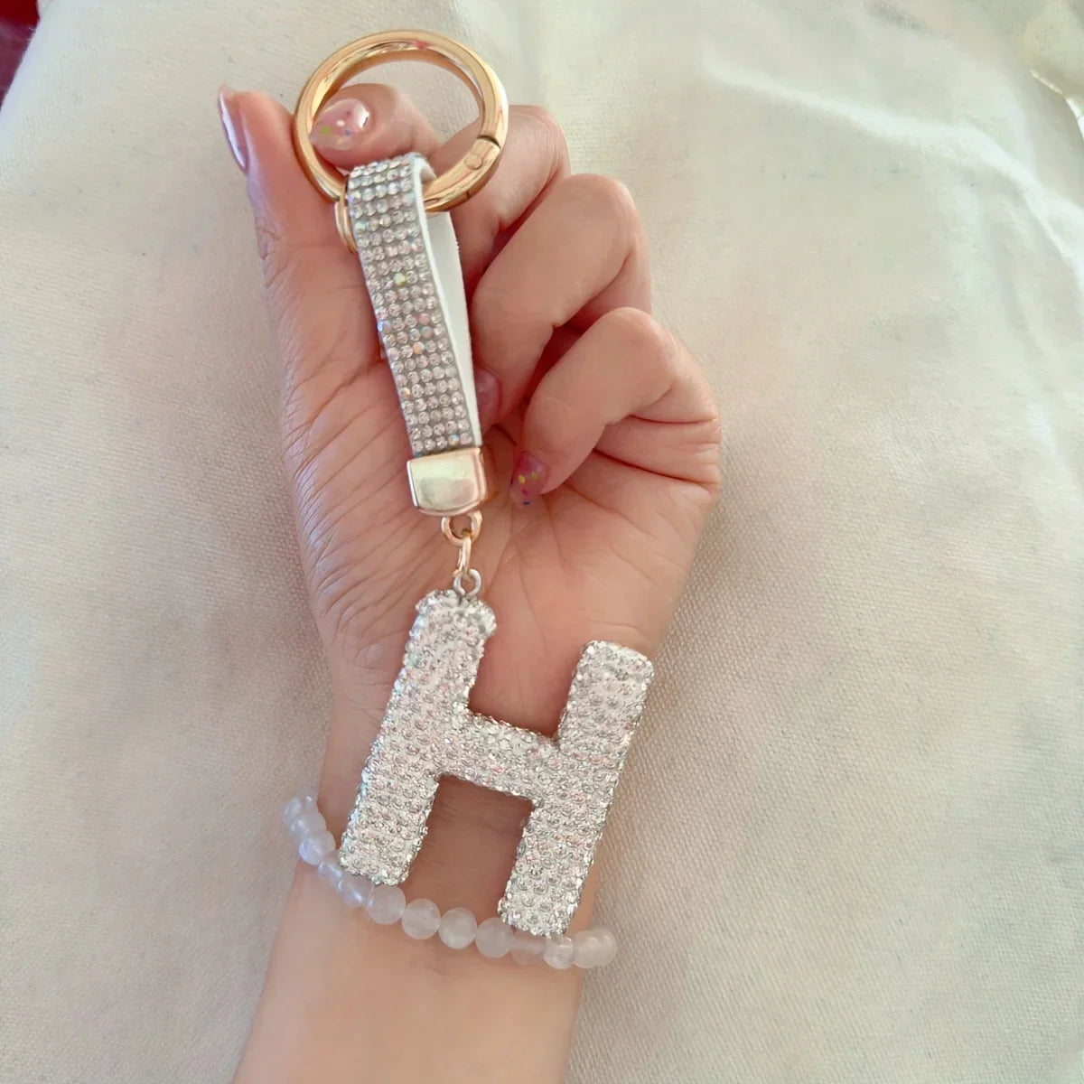 1pc Sparkling Rhinestone Alphabet Keychain, Alloy Round Letter Charm with Ring Buckle, Decorative Crystal Pendant Accessory